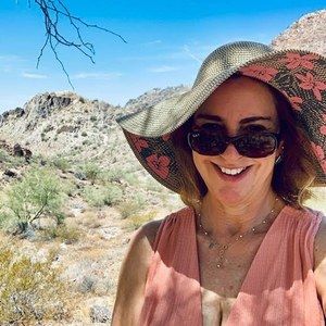 Meet your Posher, Sharon